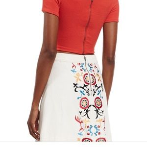 Alice Olivia Off Shoulder Crop Top